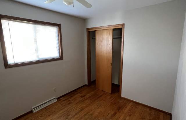 1510 S 38th St. Gallery 3