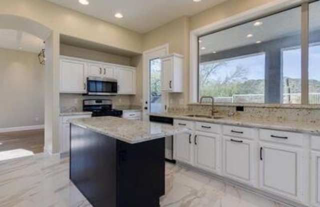 3634 N DESERT OASIS -- photos photos
