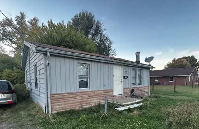 208 Elm Street photos photos