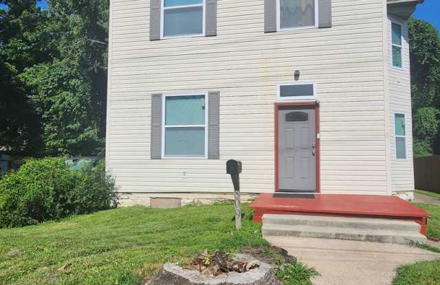 5 Bedroom Home Alton photos photos