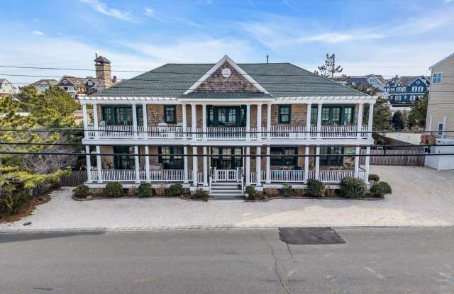 1043 Barnegat Lane photos photos