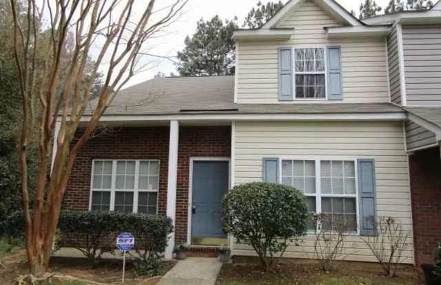 Room in 3 Bedroom Townhome at Petrea Ln photos photos