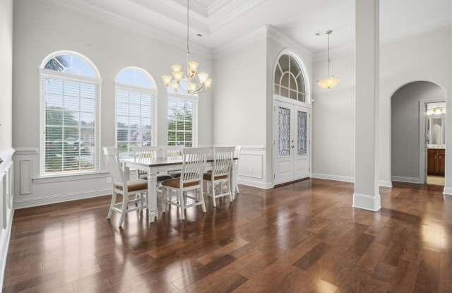 9060 Abingdon Dr. Gallery 4