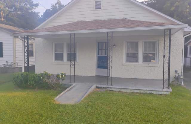 209 N Saratoga St photos photos