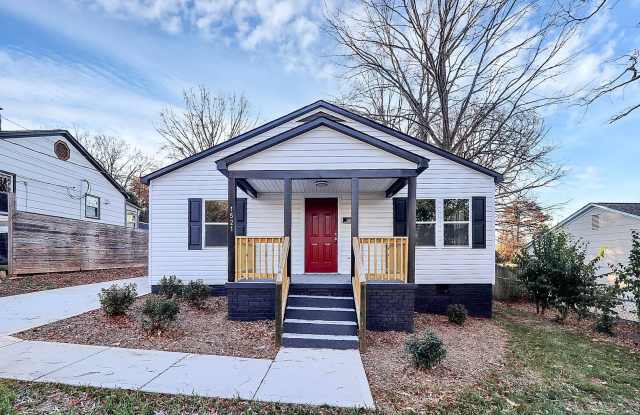 Beautifully Renovated 2 Bedroom Home! photos photos