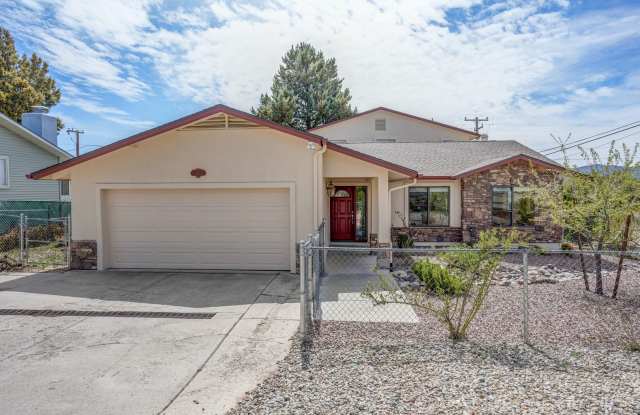 5 Bedroom + a Den, 3 Bathroom, 2 Car Garage For Rent in Prescott! photos photos