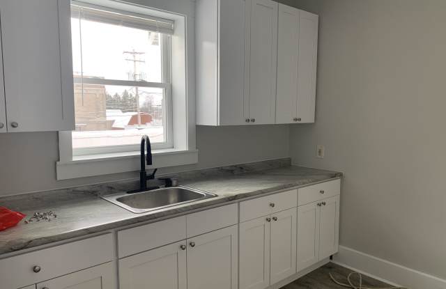 507 Oneida Street - 2 photos photos