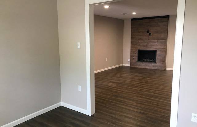 2216 Highcrest Drive Gallery 2