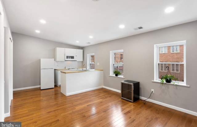 144 SOUTH STREET - 144 South Street, Philadelphia, PA 19147 144 SOUTH STREET - 144 South Street, Philadelphia, PA 19147