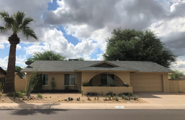 701 E Grandview Rd - 701 East Grandview Road, Phoenix, AZ 85022