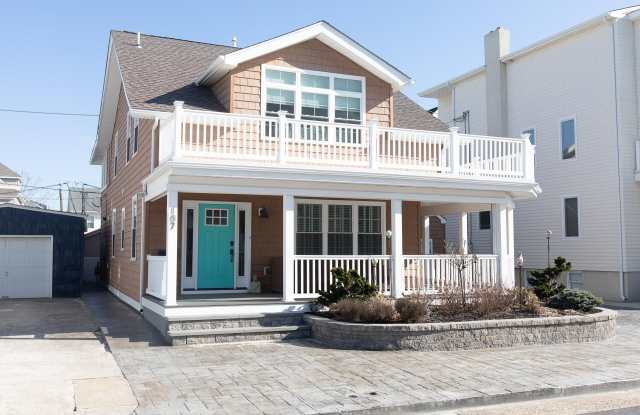 107 S Richards Ave photos photos