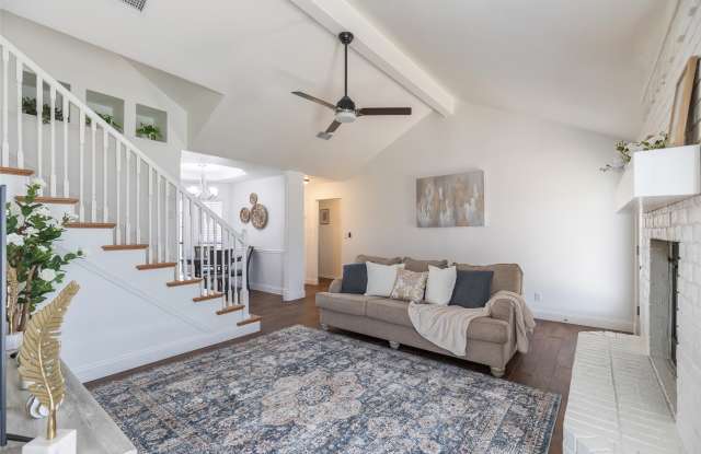 8073 Bonnie Circle Gallery 4