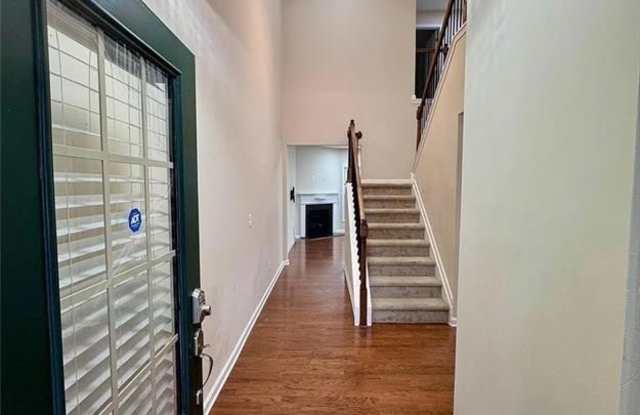 1540 Winshire Cove Gallery 3