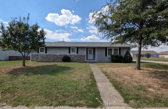 2202 Alabama Avenue - 2202 Alabama Avenue, Joplin, MO 64804