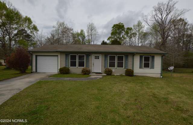 216 Carolina Drive - 216 Carolina Drive, Piney Green, NC 28546