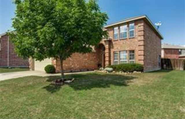 300 Highland Valley Court - 300 Highland Valley Court, Wylie, TX 75098