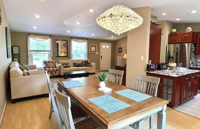 4033 PICKSTONE Drive - 4033 Pickstone Drive, Long Branch, VA 22032