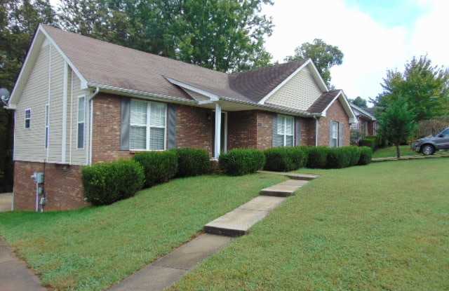 1691 Barrywood Cir, E - 1691 East Barrywood Circle, Clarksville, TN 37042