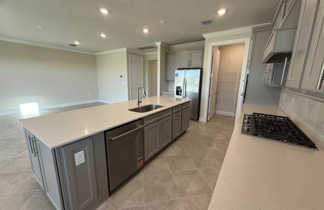 13663 Vermillion Circle Gallery 4