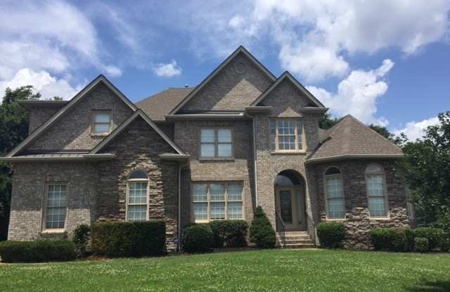 Spacious Home in Brentwood photos photos