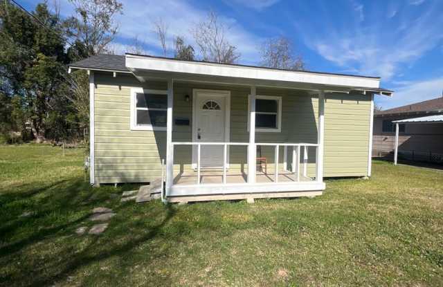 1 bedroom home for lease photos photos