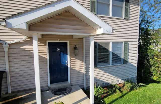 4Bed/3.5Bath Townhouse in Med Center Area -  Available 06/02/2027 Gallery 3