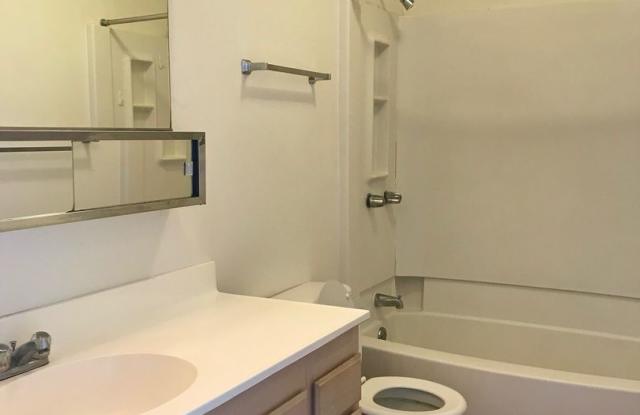 Kumelewai Gardens 1 Bedroom, 1 Bath, 1 Parking Gallery 1