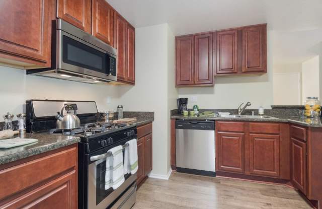 Norwalk Metropointe Gallery 2