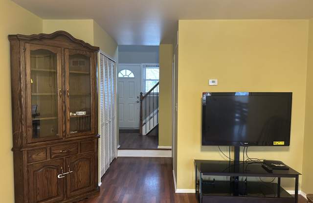 1801 Brentwood photos photos