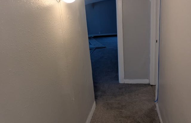 3377-3379 North Palmer Street - Lower photos photos