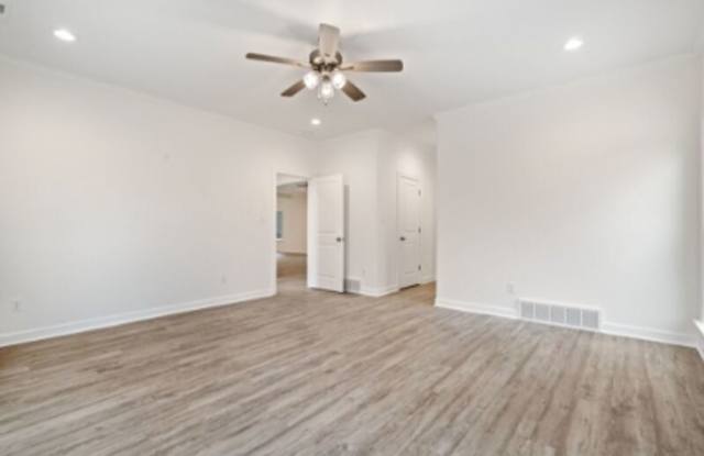 31 Scattered Oak Drive Gallery 4