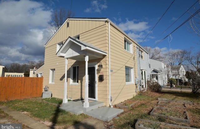 5617 7TH PL S - 5617 7th Place South, Arlington, VA 22204