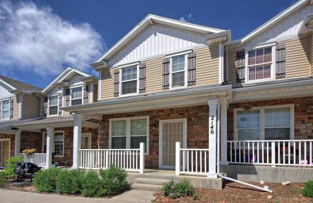 Beautiful 2 Bedroom Townhome with Mountain Views in The Bluffs at Springs Creek! photos photos Beautiful 2 Bedroom Townhome with Mountain Views in The Bluffs at Springs Creek! photos photos