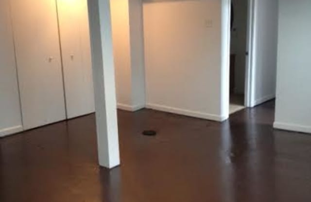 4008 Lawndale Ave Gallery 3