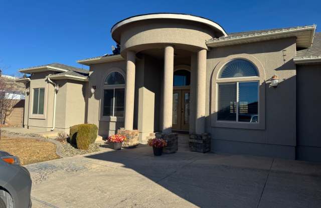 Premium home over looking the elko golf course. photos photos