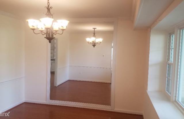 12314 Welling Ln Gallery 3