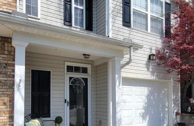 2 Bed, 2 Bath Townhome in Mauldin is Available photos photos