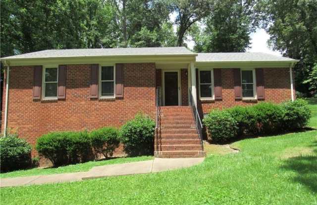 8506 Lyndale Drive Gallery 1