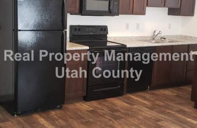 742 E 125 N Gallery 3