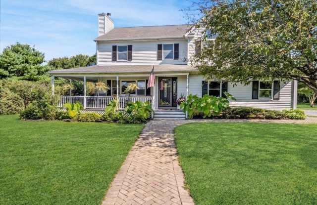 97 Grant Dr photos photos