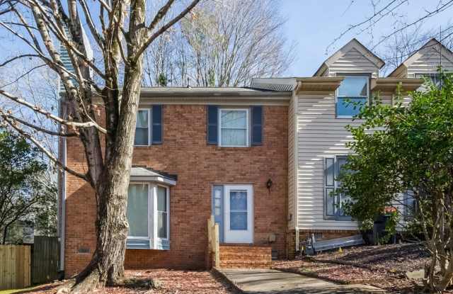 1493 Bentley Ln SE - 1493 Bentley Ln SE, Cobb County, GA 30067