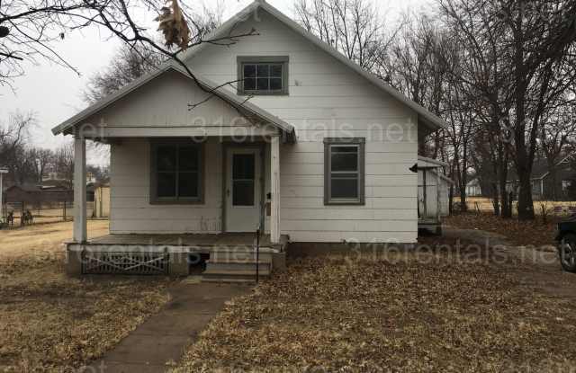 $700 - 1 bed 1 bath - Single Family Home photos photos
