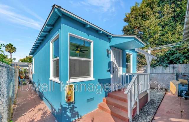 2176 Bacon St photos photos