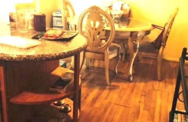 13626 BENTLEY CIRCLE Gallery 4