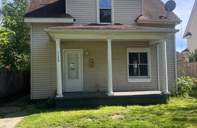 4 Bed 2 Full Bath! PENDING photos photos