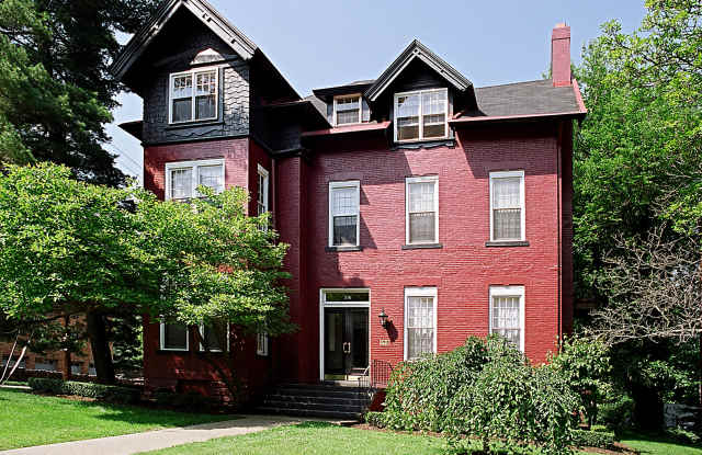 516 S Highland Ave photos photos