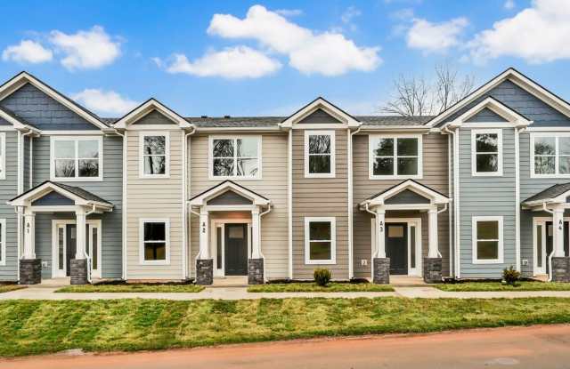 3 Bedroom 2 1/2 Bath Condo For Rent Near Downtown! photos photos