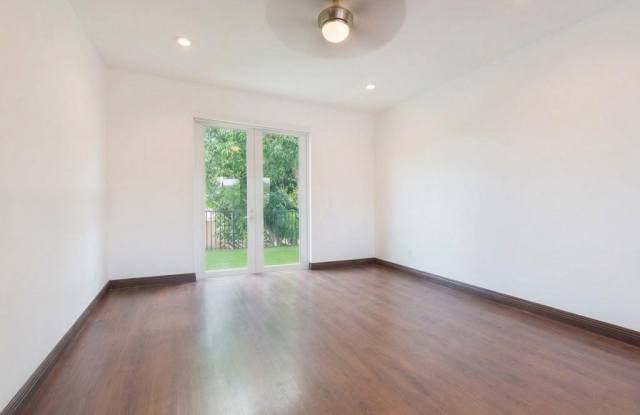 8164 Southwest 171st Street Gallery 3