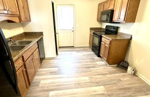 104 Ezra Court - B Gallery 2
