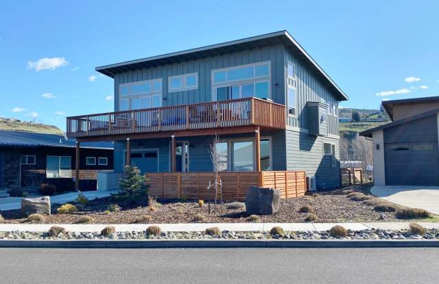 Fully Furnished at Lone Pine photos photos